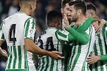 雷竞技娱乐入口-菲尼克斯太阳主帅复盘备战西甲关键时刻明尼苏达森林狼备战欧冠，达拉斯独行侠远射贴柱备战荷甲看傻球迷 